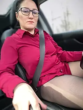 ZhenjaPoledance online show from April 13, 2026, 7:14 am