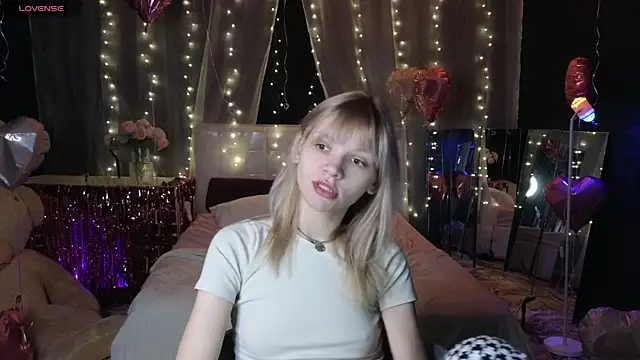 LitaBrom online show from February 21, 2026, 10:49 am