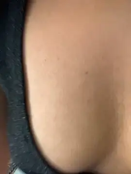 Pinkhotbaby online show from October 21, 2025, 5:02 pm