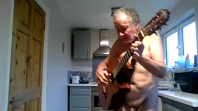 jimmybenido online show from October 7, 2025, 4:04 pm