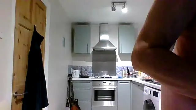 jimmybenido online show from November 24, 2025, 5:34 pm