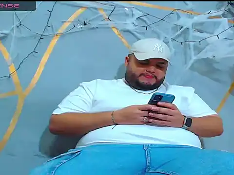 damian chubby online show from October 24, 2025, 12:52 am