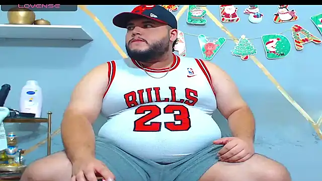 damian chubby online show from November 28, 2025, 3:20 am