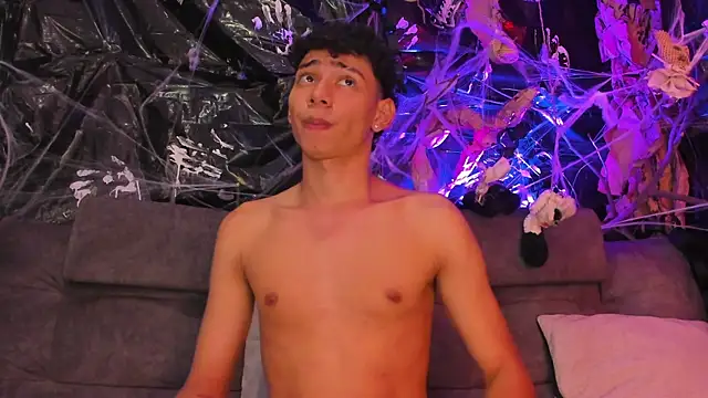 Daviid laidd online show from October 28, 2025, 8:44 pm