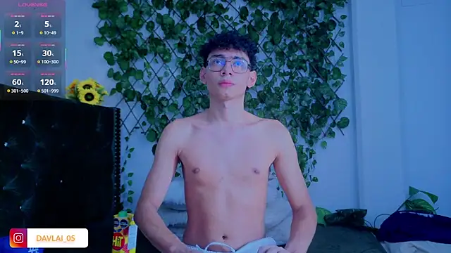 Daviid laidd online show from November 9, 2025, 2:26 pm