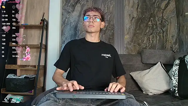 Daviid laidd online show from February 20, 2026, 7:47 pm