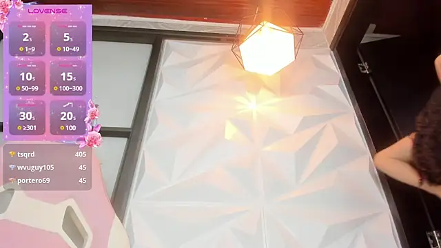 emilymiller tcw online show from January 28, 2025, 5:54 am