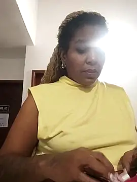 Snapshot of ELLA_KELLY chatting on November 5, 2025, 11:32 am ELLA KELLY online show from November 5, 2025, 11:32 am