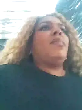 ELLA KELLY online show from February 12, 2026, 11:16 am