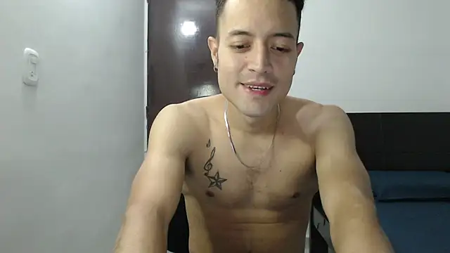 Snapshot of dimitriquiet05 chatting on December 21, 2024, 5:36 am dimitriquiet05 online show from December 21, 2024, 5:36 am