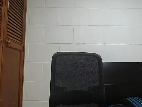 Snapshot of dimitriquiet05 chatting on April 7, 2026, 3:51 am dimitriquiet05 online show from April 7, 2026, 3:51 am