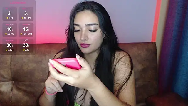 Snapshot of zara41 chatting on January 10, 2025, 9:53 pm zara41 online show from January 10, 2025, 9:53 pm