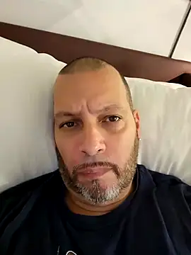 Just2much online show from October 9, 2025, 1:42 pm