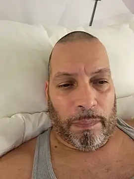 Just2much online show from November 27, 2025, 2:02 am