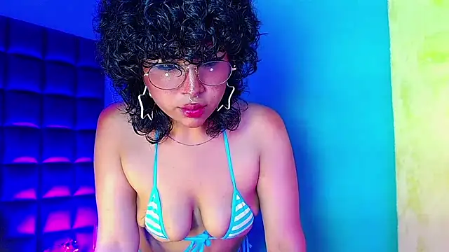 kuromi69 online show from March 2, 2025, 5:14 pm