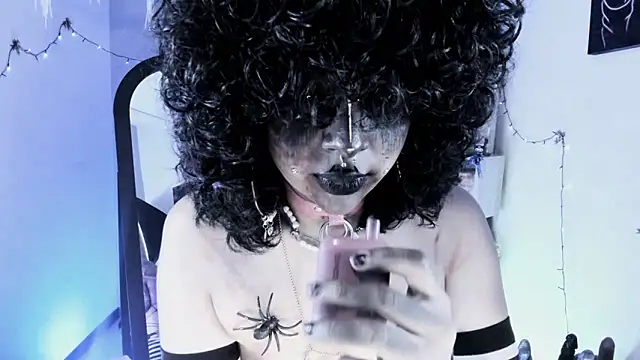 Snapshot of kuromi69 chatting on February 11, 2026, 6:29 am kuromi69 online show from February 11, 2026, 6:29 am