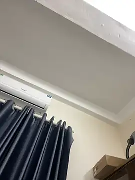 Snapshot of Louis_Baby chatting on February 10, 2025, 4:58 pm Louis Baby online show from February 10, 2025, 4:58 pm