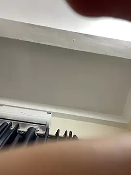 Snapshot of Louis_Baby chatting on February 23, 2025, 7:00 am Louis Baby online show from February 23, 2025, 7:00 am