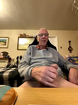 Snapshot of cutaboverest chatting on November 30, 2025, 4:11 pm cutaboverest online show from November 30, 2025, 4:11 pm