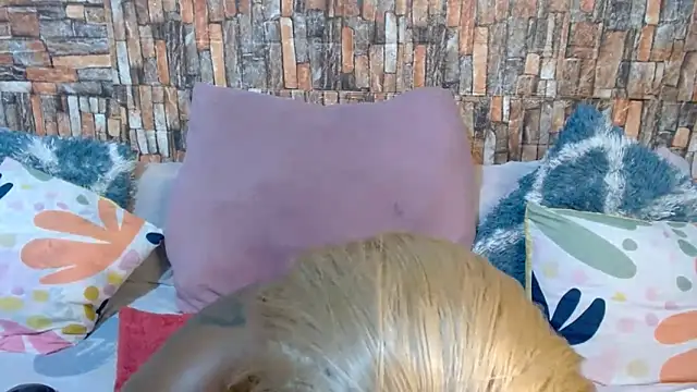 Foxy African online show from December 20, 2025, 8:21 am