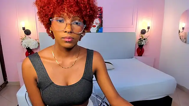 Snapshot of LiannaDixon chatting on January 31, 2025, 2:17 pm LiannaDixon online show from January 31, 2025, 2:17 pm