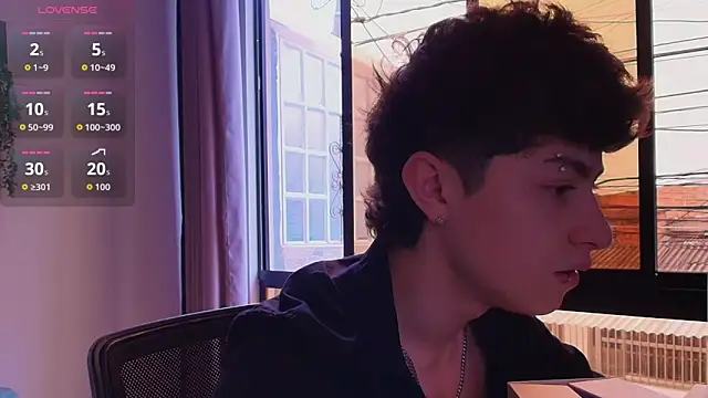 Ares Dickson online show from October 19, 2025, 7:03 pm