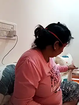 Snapshot of BBW_HOT_COUPLE chatting on December 19, 2024, 3:08 pm BBW HOT COUPLE online show from December 19, 2024, 3:08 pm