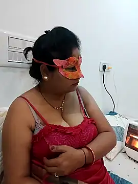 Snapshot of BBW_HOT_COUPLE chatting on December 26, 2024, 2:37 pm BBW HOT COUPLE online show from December 26, 2024, 2:37 pm