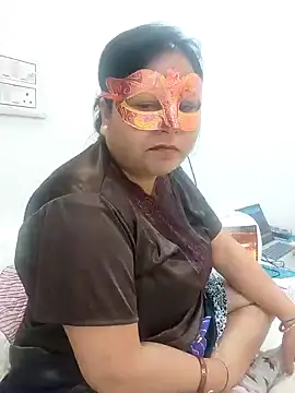 Snapshot of BBW_HOT_COUPLE chatting on January 1, 2025, 4:50 pm BBW HOT COUPLE online show from January 1, 2025, 4:50 pm