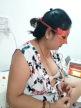 Snapshot of BBW_HOT_COUPLE chatting on January 9, 2025, 1:24 pm BBW HOT COUPLE online show from January 9, 2025, 1:24 pm