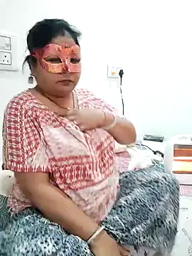 Snapshot of BBW_HOT_COUPLE chatting on January 20, 2025, 5:27 pm BBW HOT COUPLE online show from January 20, 2025, 5:27 pm