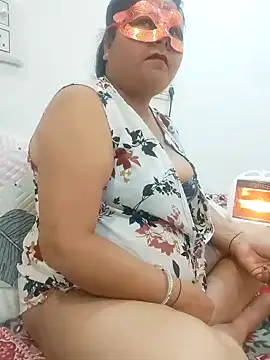 Snapshot of BBW_HOT_COUPLE chatting on January 31, 2025, 5:10 pm BBW HOT COUPLE online show from January 31, 2025, 5:10 pm