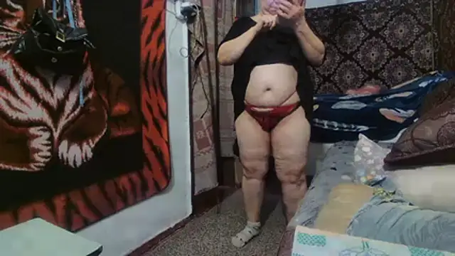 NataliiaRosa54 online show from January 14, 2026, 6:35 pm