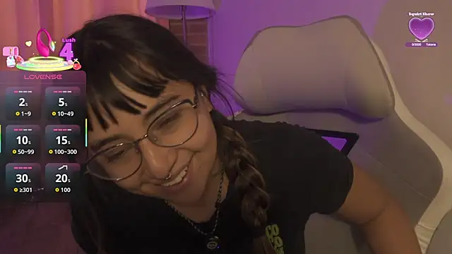 emitaa17228o online show from November 30, 2025, 8:02 pm