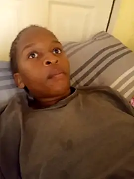 Snapshot of Nomawethu2002 chatting on November 2, 2025, 6:38 am Nomawethu2002 online show from November 2, 2025, 6:38 am