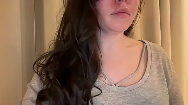 Sandysecret online show from March 11, 2026, 8:04 pm