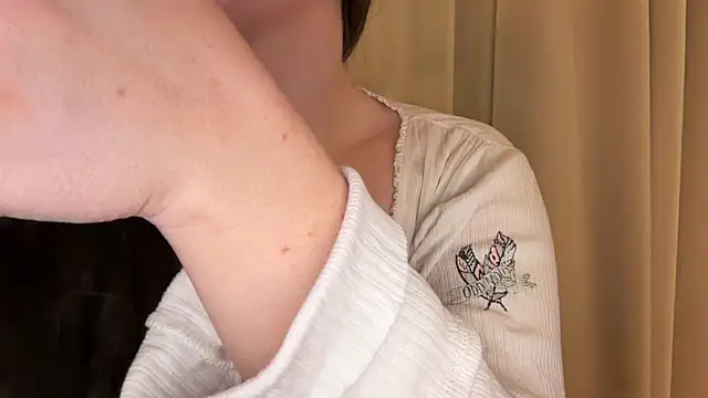 Sandysecret online show from April 7, 2026, 7:58 pm