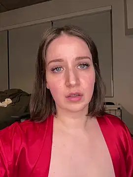 nerdynina online show from February 9, 2025, 2:49 am