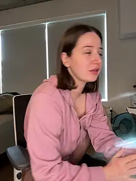 nerdynina online show from March 9, 2025, 7:05 pm