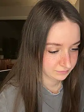 nerdynina online show from April 26, 2026, 12:19 am