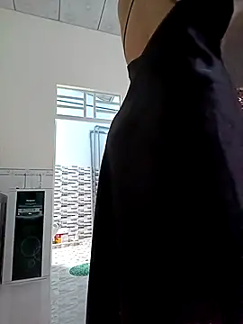    Erin    online show from February 20, 2025, 7:23 am