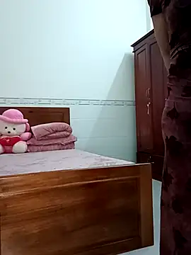 Snapshot of ___Erin___ chatting on March 21, 2026, 2:38 am Erin online show from March 21, 2026, 2:38 am