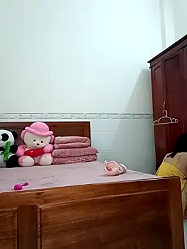 Snapshot of ___Erin___ chatting on March 26, 2026, 2:50 am Erin online show from March 26, 2026, 2:50 am