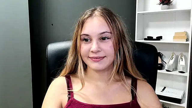 kitty valeria online show from July 9, 2026, 4:33 pm