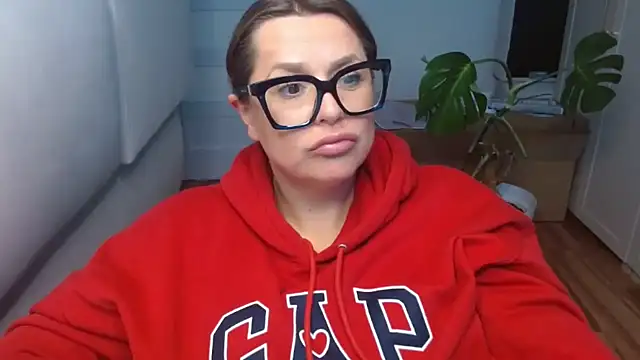 Snapshot of teaseDiana chatting on October 6, 2025, 6:38 pm teaseDiana online show from October 6, 2025, 6:38 pm