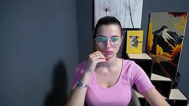 Snapshot of lady_olivia_ chatting on June 12, 2026, 1:21 pm lady olivia online show from June 12, 2026, 1:21 pm