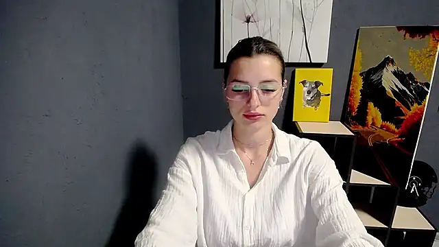 Snapshot of lady_olivia_ chatting on July 7, 2026, 1:04 pm lady olivia online show from July 7, 2026, 1:04 pm