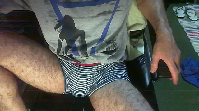 Snapshot of Carte1921 chatting on October 7, 2025, 4:09 am Carte1921 online show from October 7, 2025, 4:09 am