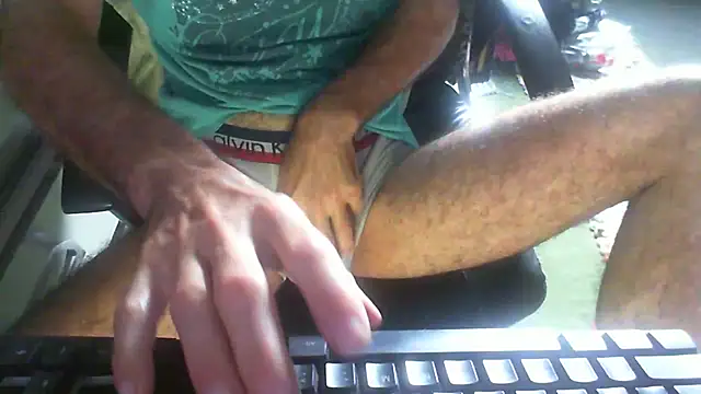 Snapshot of Carte1921 chatting on November 14, 2025, 11:31 am Carte1921 online show from November 14, 2025, 11:31 am