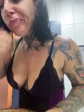 YasmimBrasil online show from April 10, 2026, 6:51 am